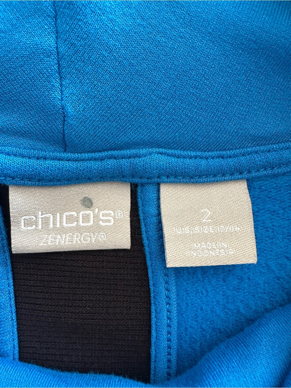 Chico's cowl neck Sweatshirt with Black Side Panels, size large (2) - Picture 7 of 10